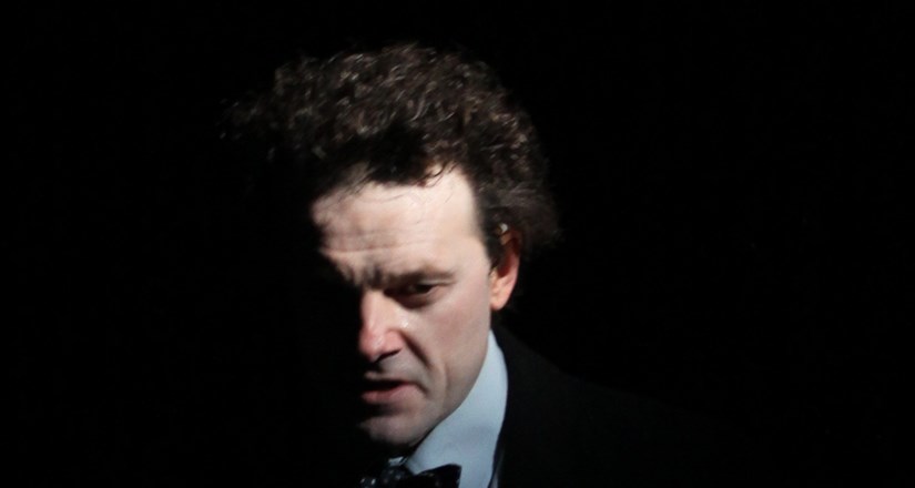 Dylan Thomas' Clown In The Moon