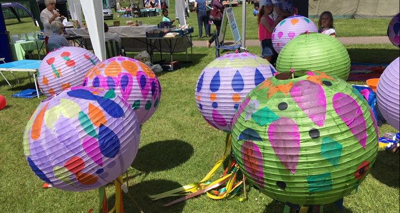 Georgian Crafts / Make a Parade Lantern Workshop