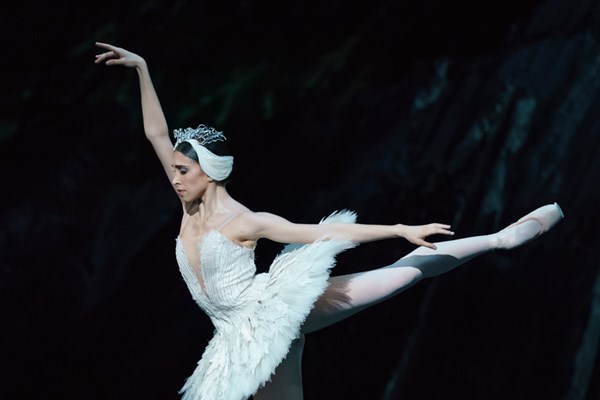 Swan Lake - Royal Ballet 